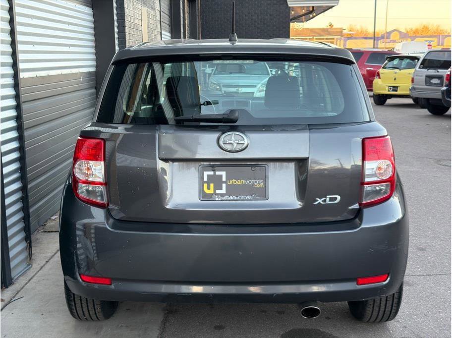 Used 2009 Scion xD image 9