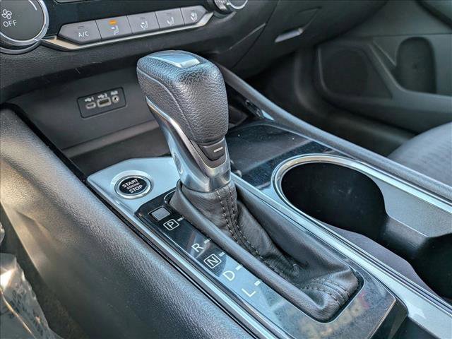 Used 2024 Nissan Altima 2.5 SV image 15