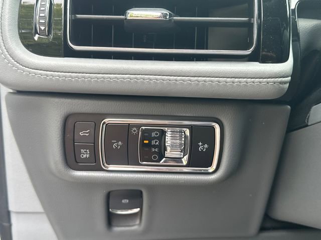 Used 2023 Lincoln Nautilus Reserve FWD image 24