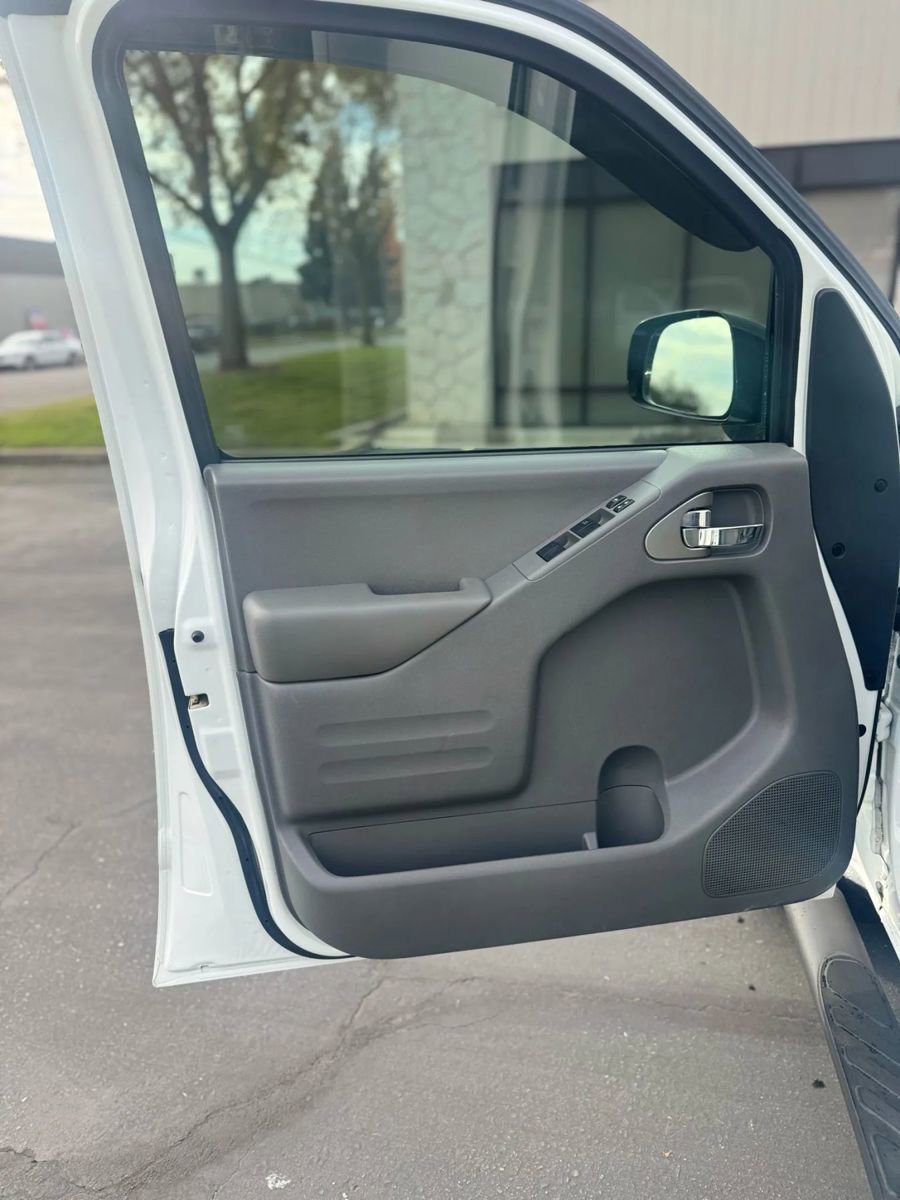 Used 2018 Nissan Frontier SV w/ Value Truck Package image 13