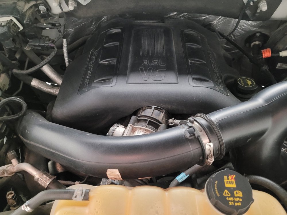 Used 2015 Ford F150 Lariat w/ Equipment Group 502A Luxury image 30