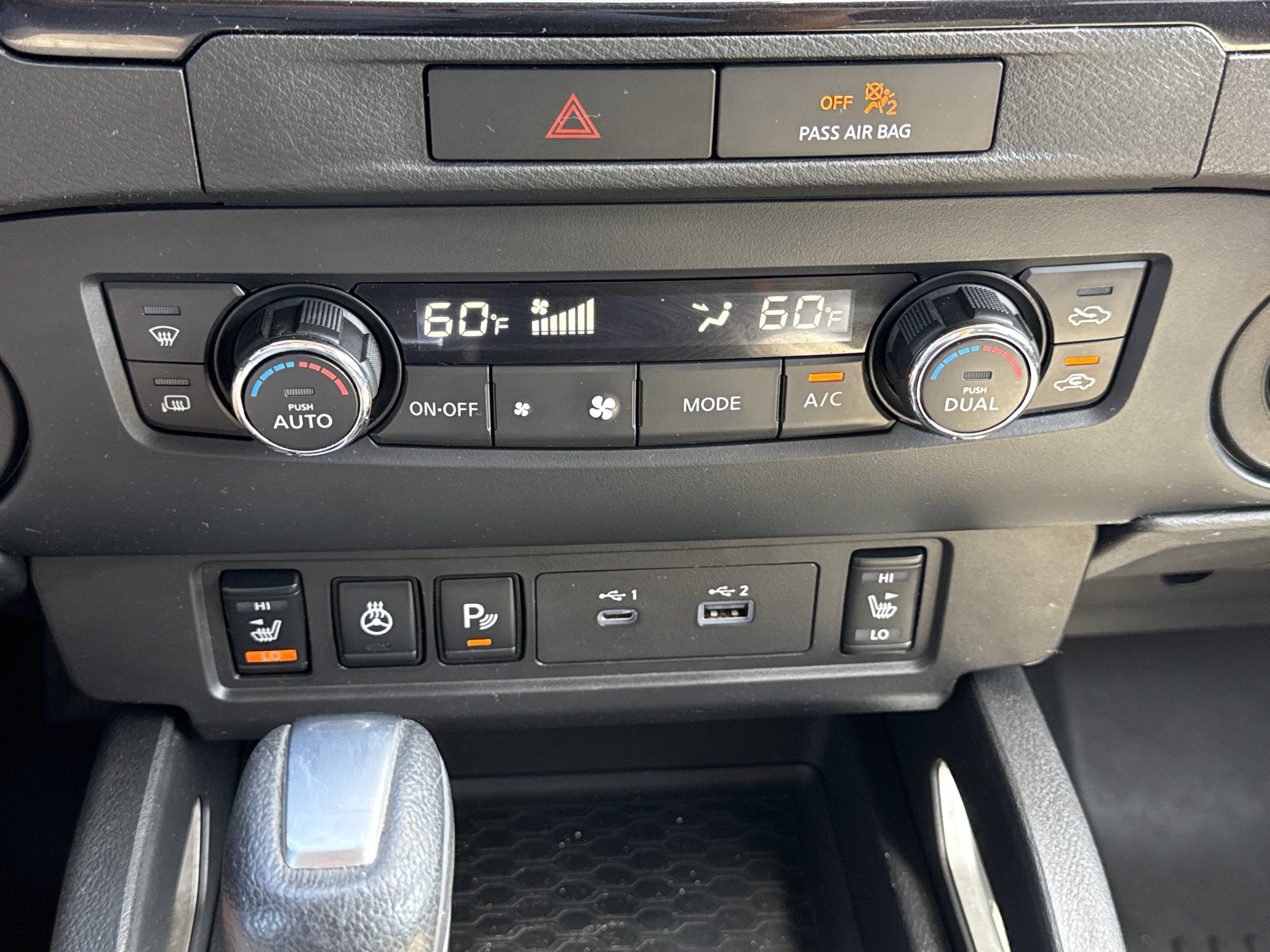 Used 2022 Nissan Frontier SV image 19