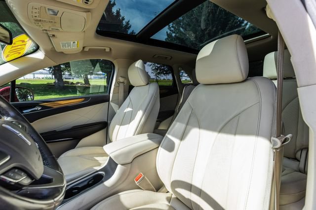 Used 2015 Lincoln MKC AWD w/ Equipment Group 101A Select image 13