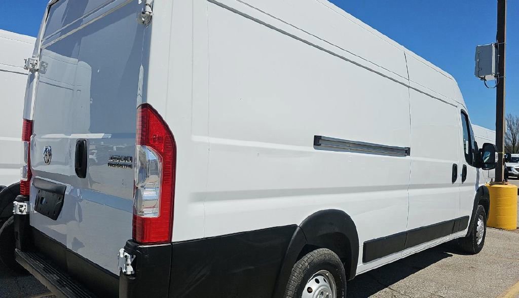 Used 2023 RAM ProMaster 3500 w/ Driver Convenience Group FWD image 3