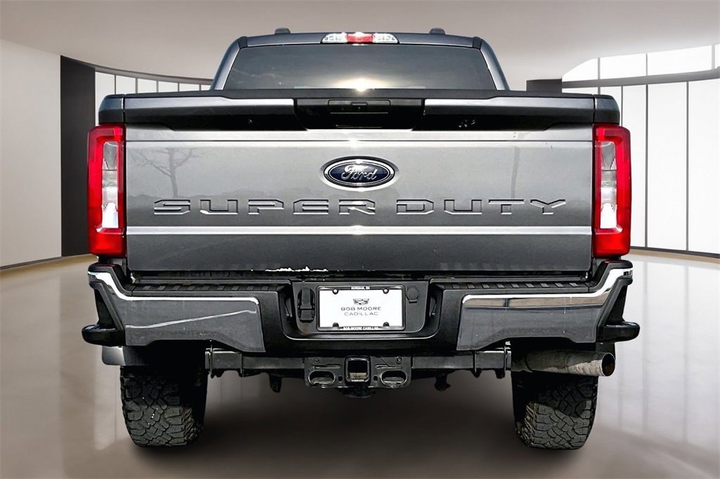 Used 2023 Ford F250 XLT image 4