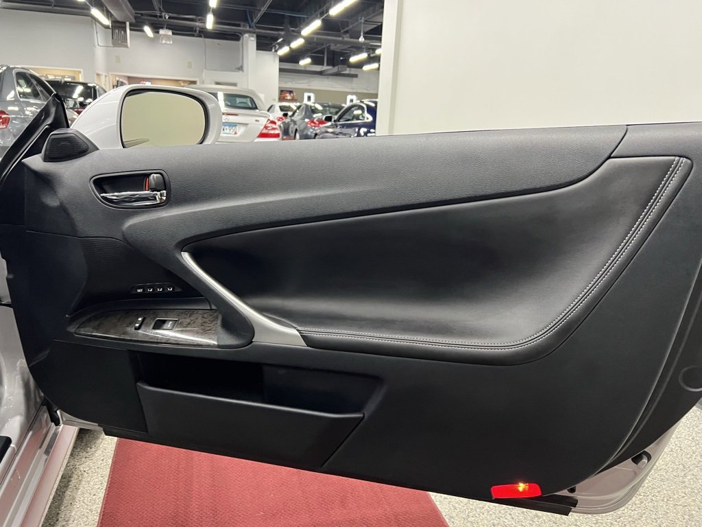 Used 2010 Lexus IS 350C image 30