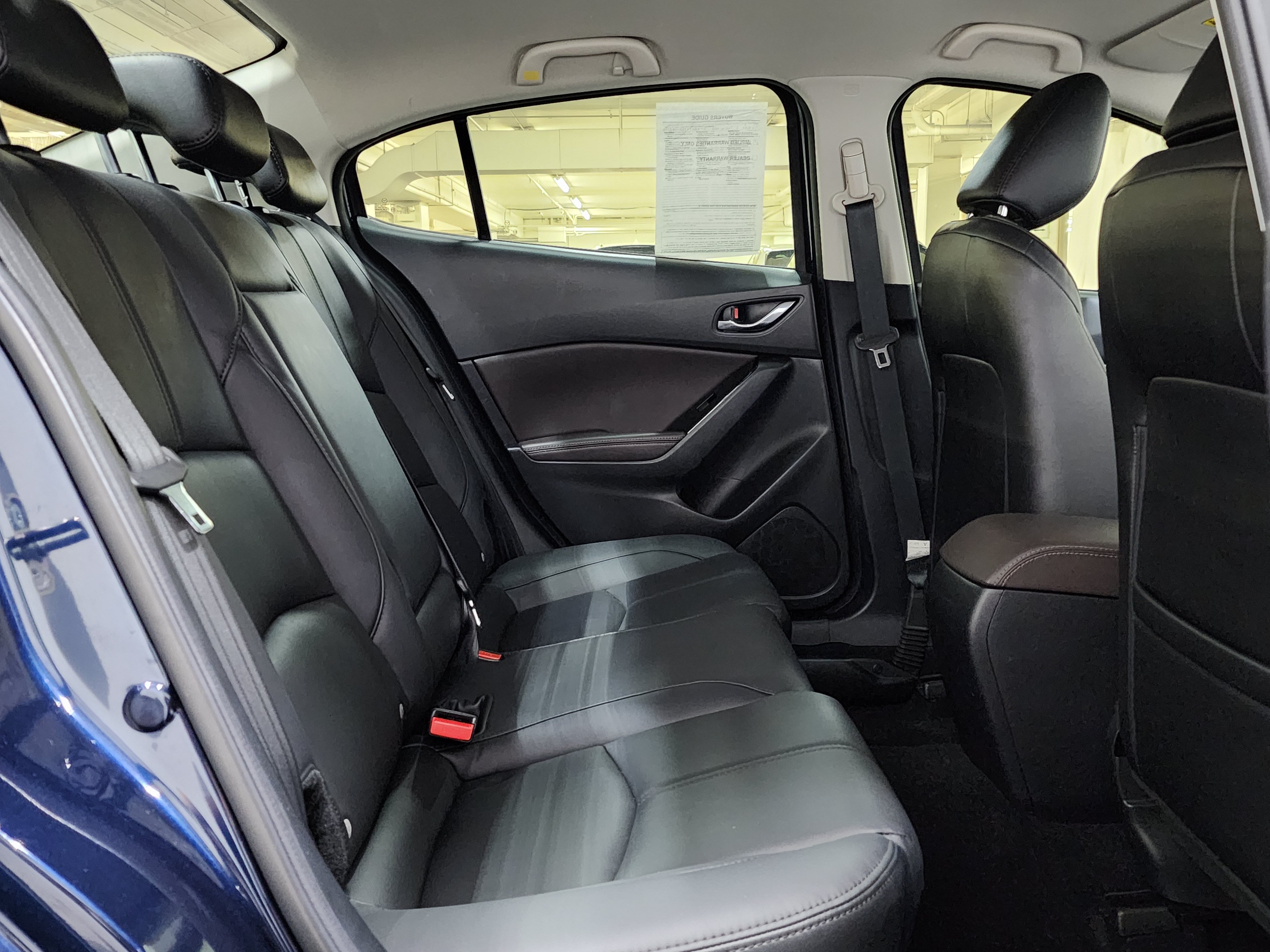 Used 2018 MAZDA MAZDA3 Touring FWD image 20
