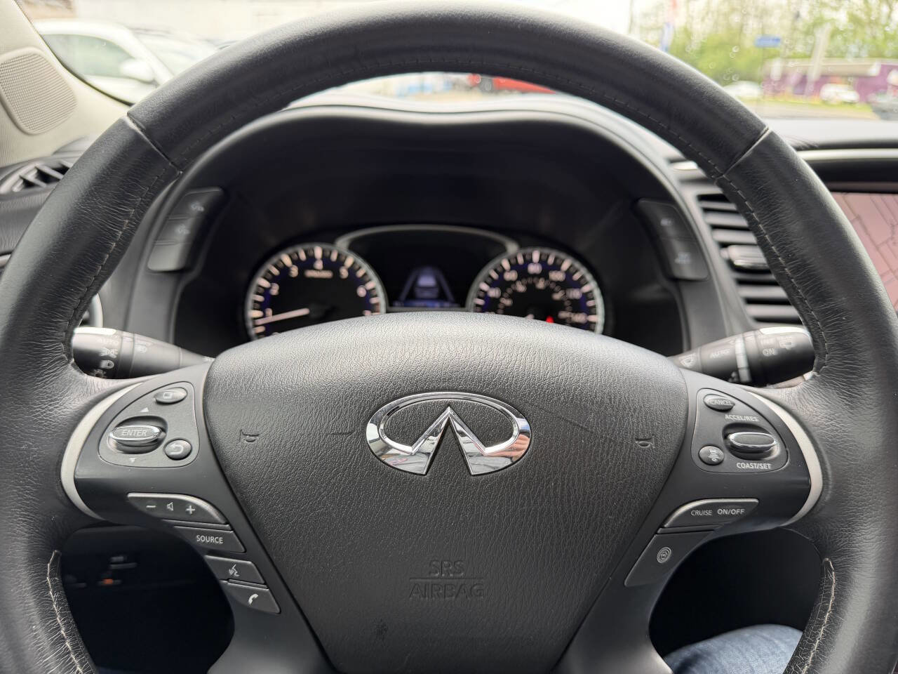 Used 2019 INFINITI QX60 Luxe w/ Sensory Package AWD/4WD image 24