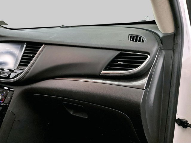 Used 2019 Buick Encore Essence FWD image 15