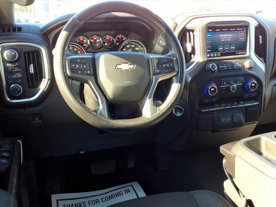 Used 2021 Chevrolet Silverado 1500 LT image 14