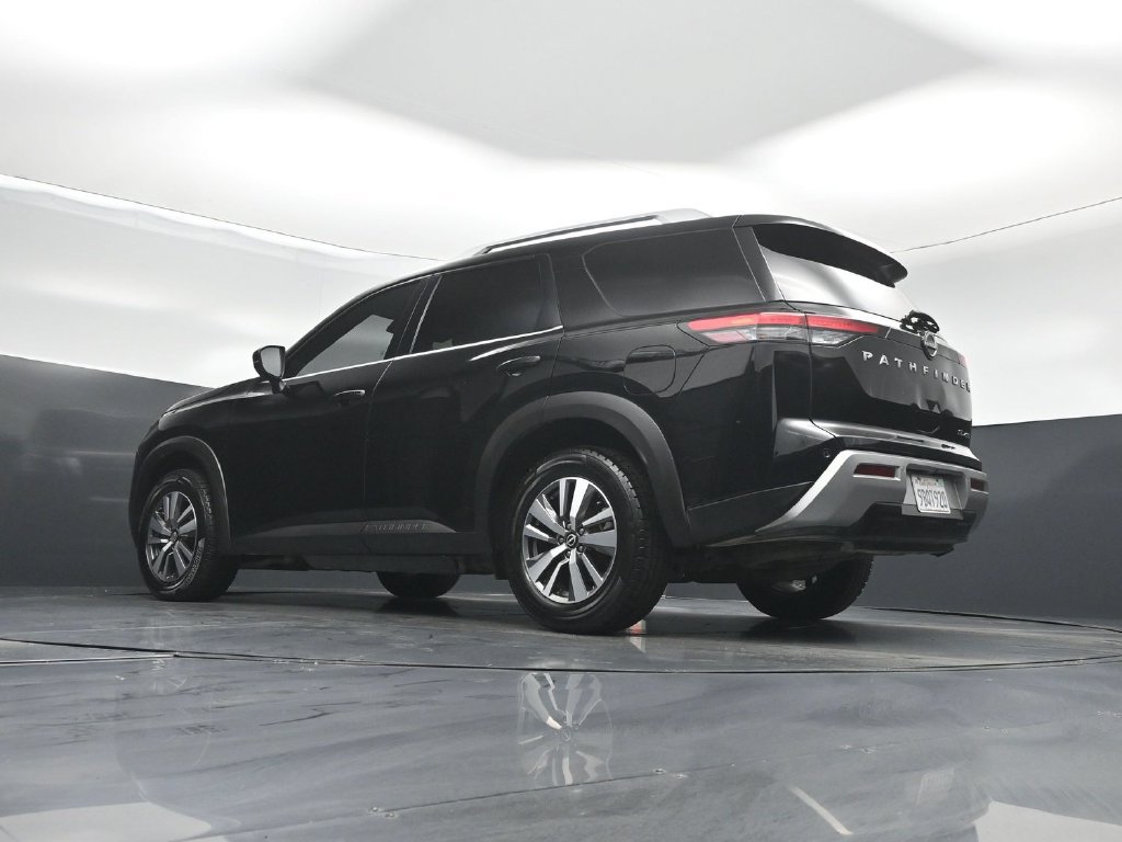 Used 2022 Nissan Pathfinder SL AWD/4WD image 54