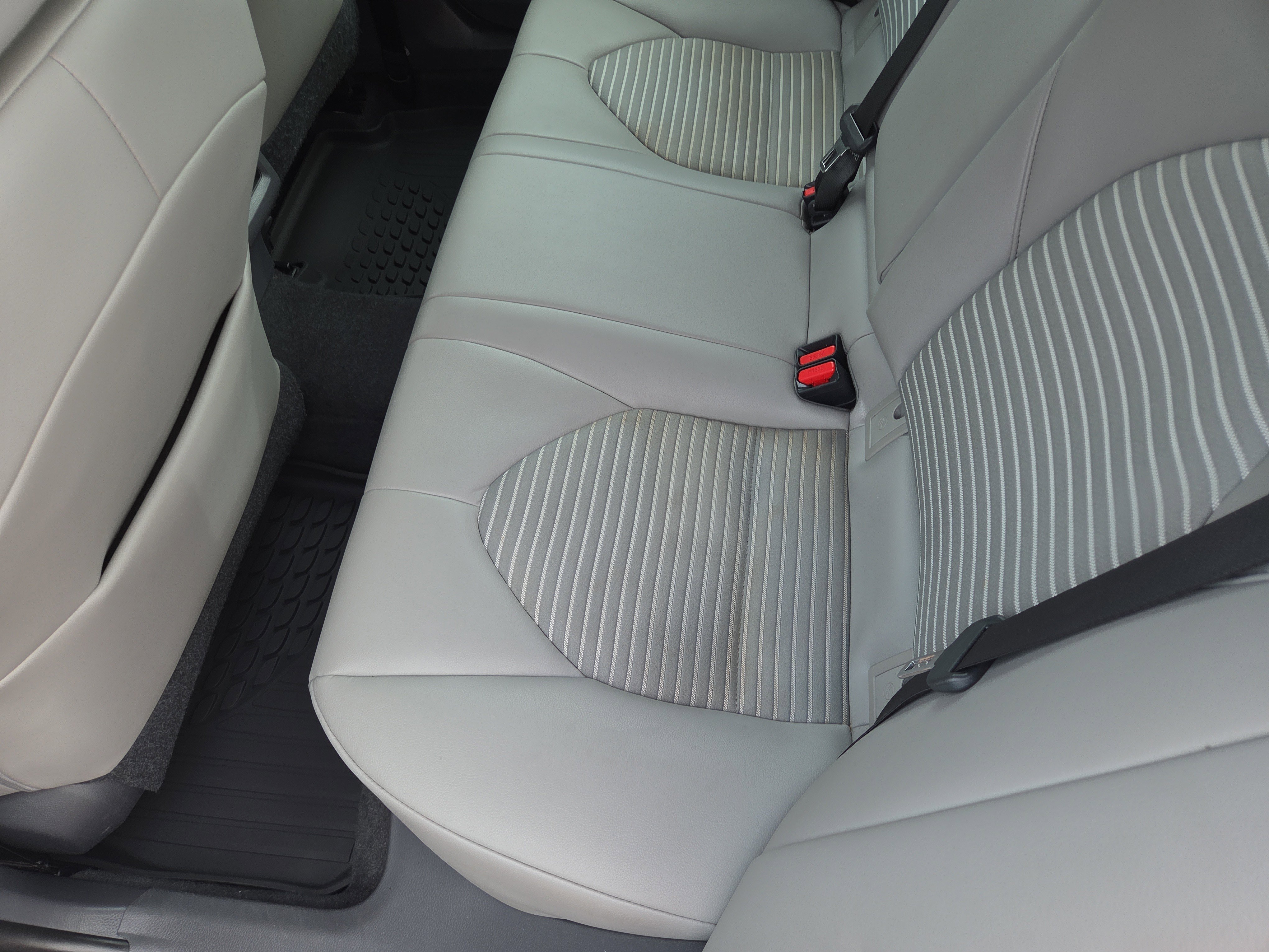 Certified 2021 Toyota Camry SE image 22