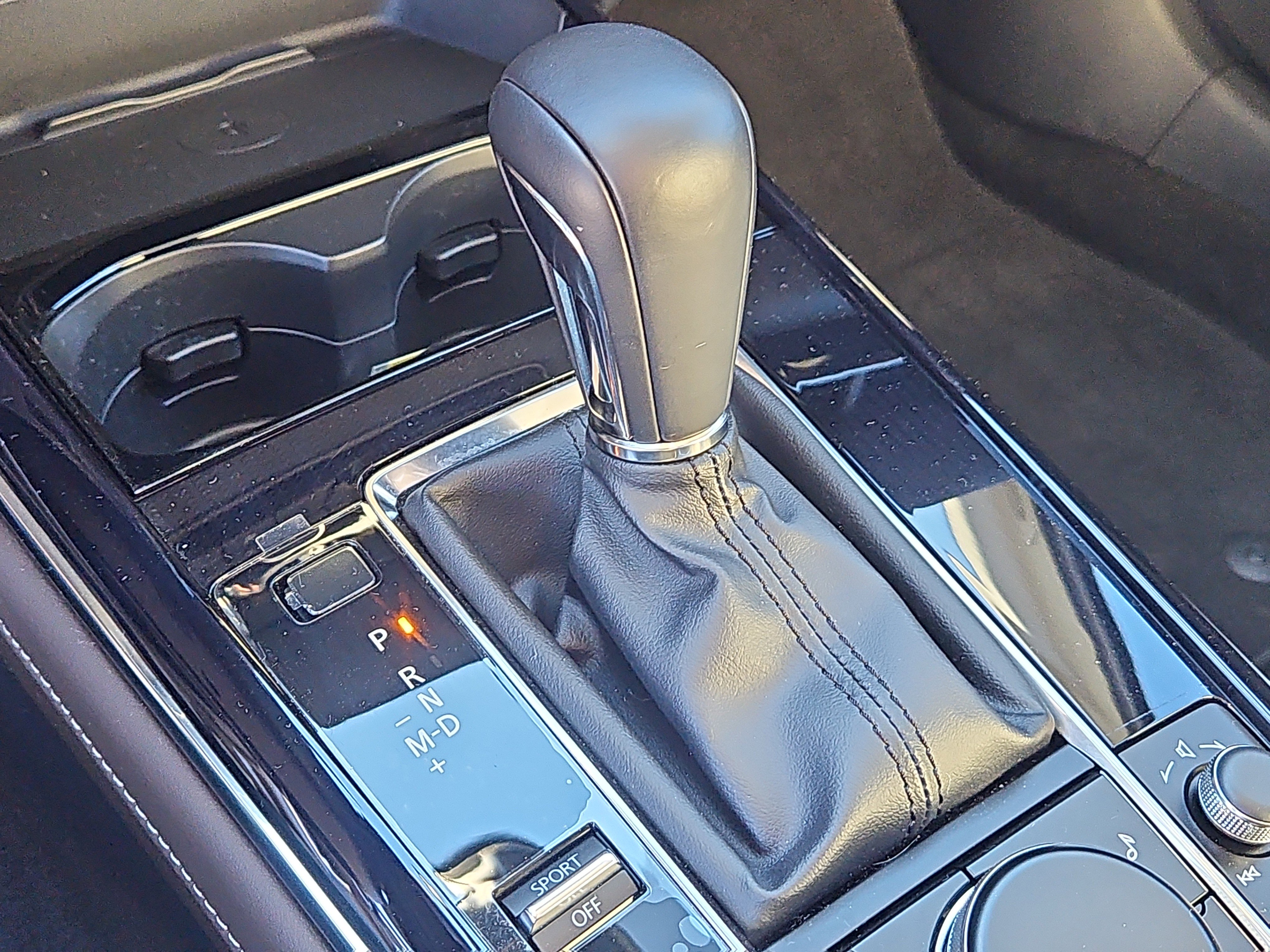 Certified 2025 MAZDA CX-30 AWD 2.5 S w/ Premium Package image 21