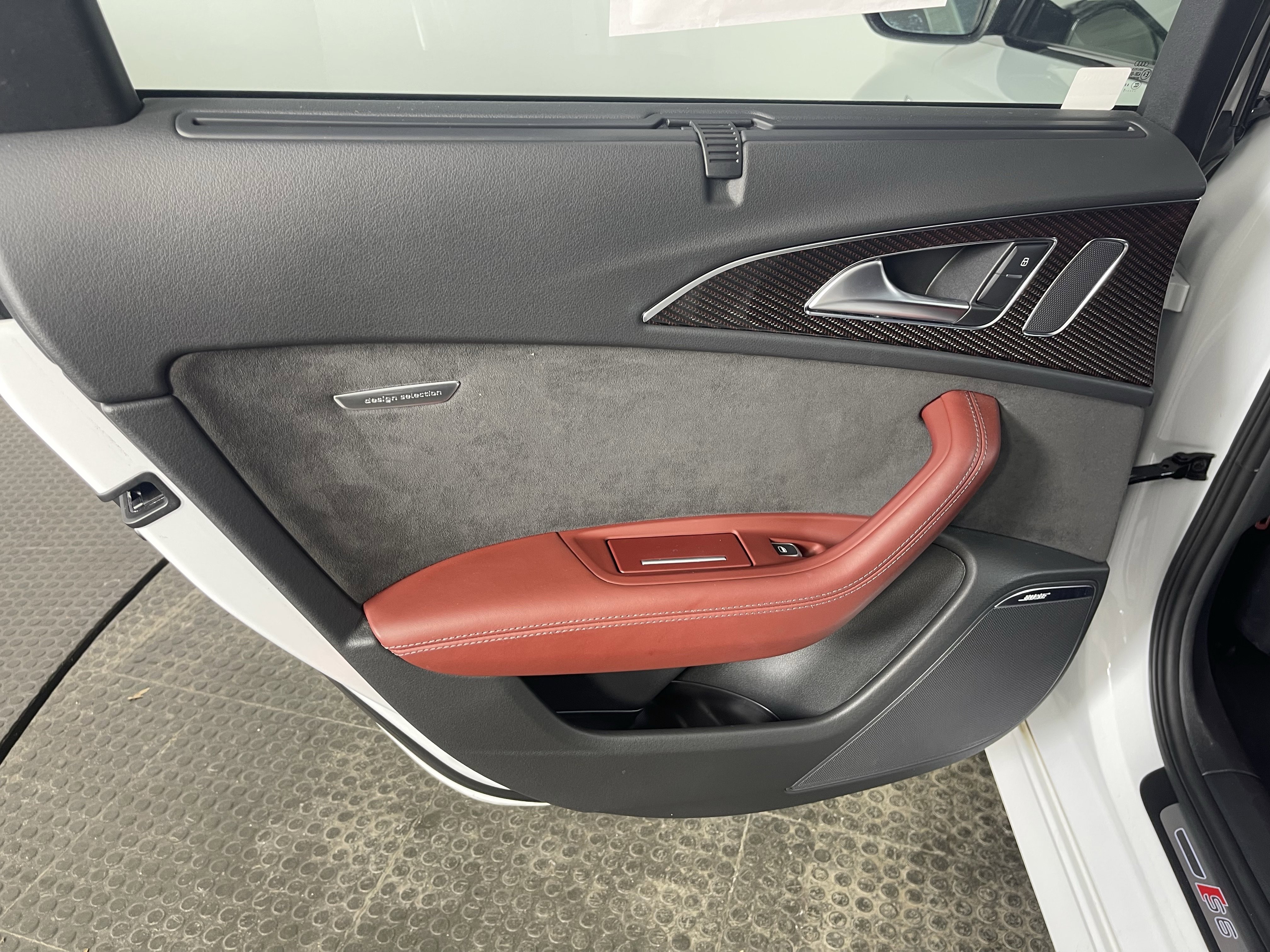 Used 2017 Audi S6 Prestige w/ S6 Sport Package image 15