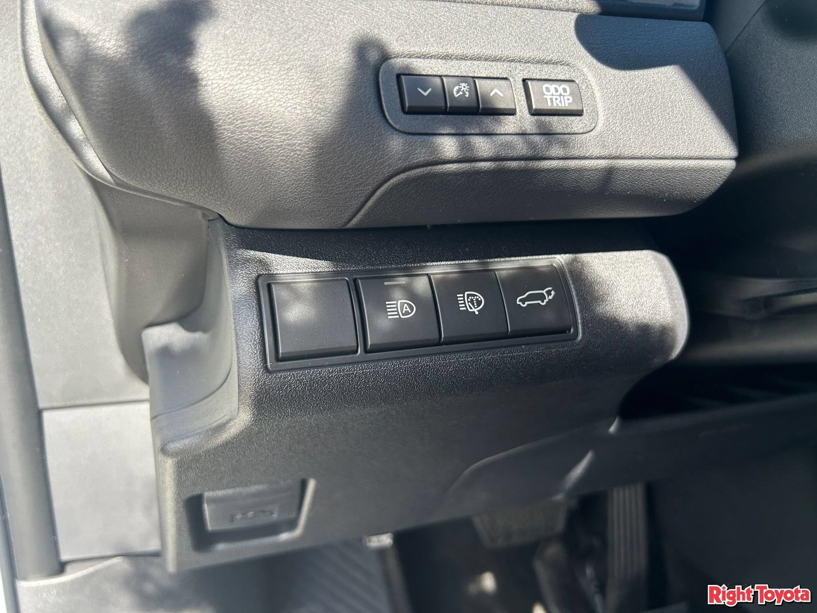 New 2026 Toyota C-HR AWD/4WD image 30