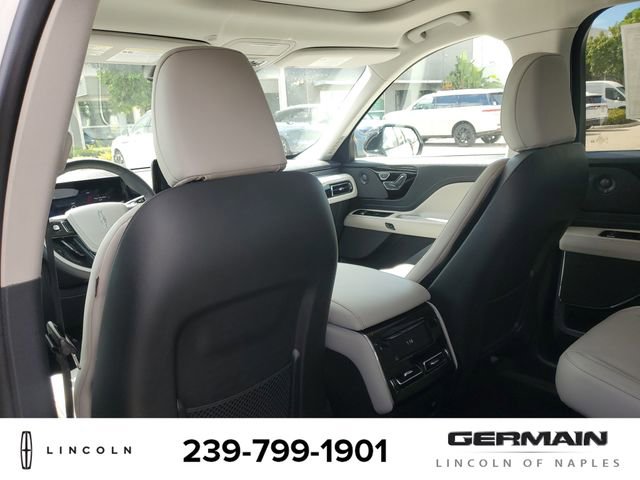 New 2025 Lincoln Aviator 2WD w/ Equipment Group 101A image 21