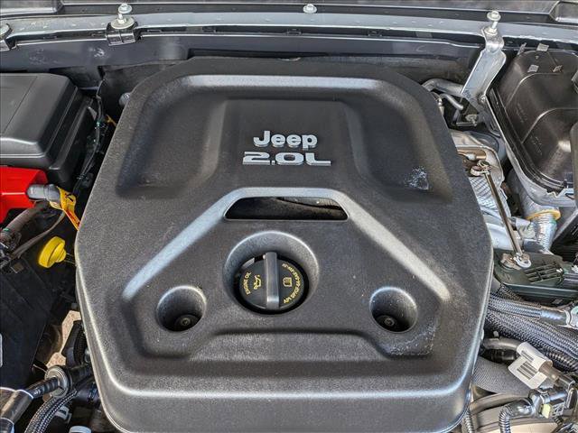 Used 2023 Jeep Wrangler Unlimited Sahara w/ Cold Weather Group AWD/4WD image 23