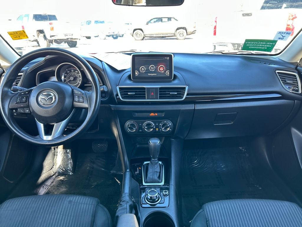 Used 2016 MAZDA MAZDA3 i Sport w/ Preferred Equipment Package image 9