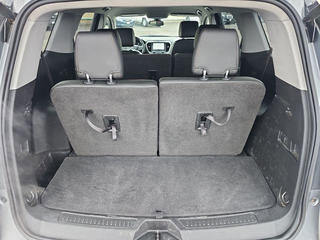 Used 2021 GMC Acadia AT4 image 16
