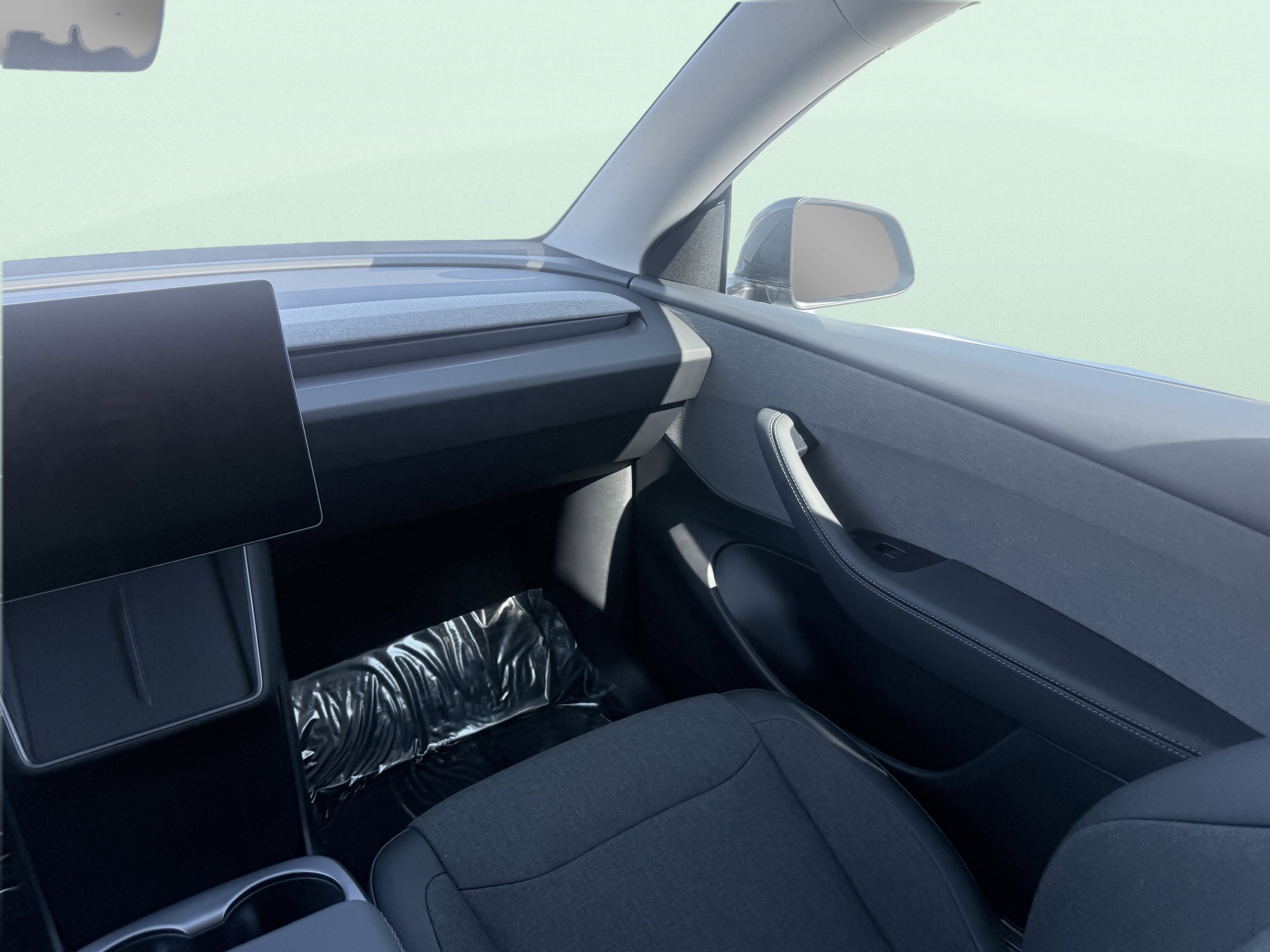 Used 2026 Tesla Model Y 2WD image 56