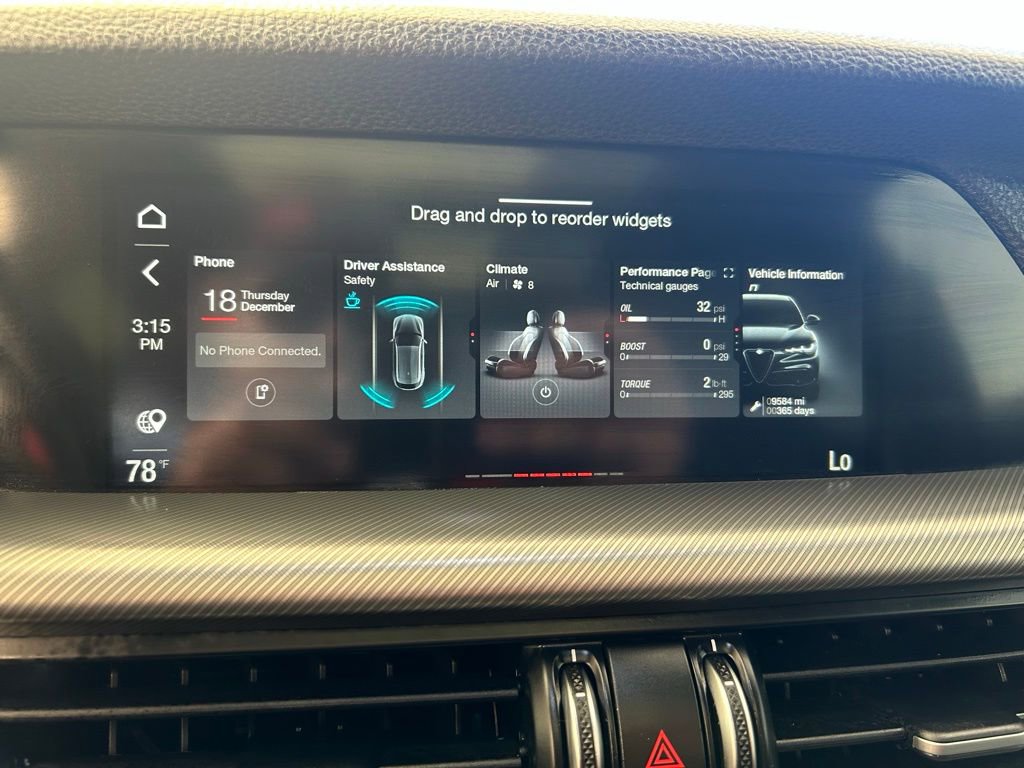 New 2025 Alfa Romeo Stelvio Sprint w/ Convenience Package image 44