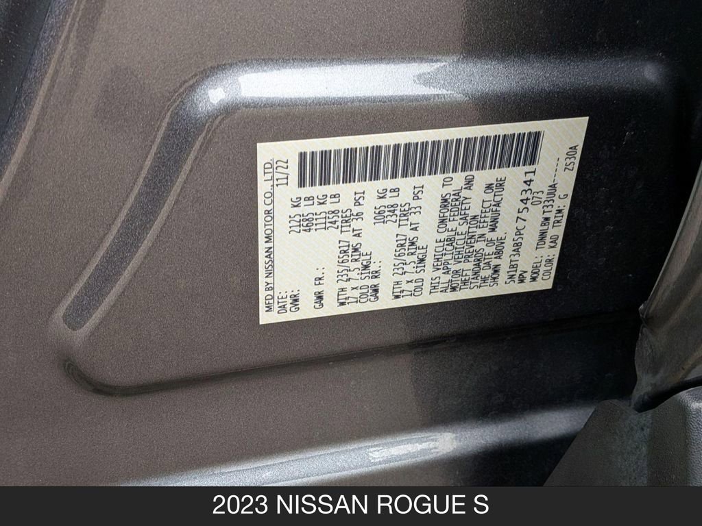 Used 2023 Nissan Rogue S AWD/4WD image 24