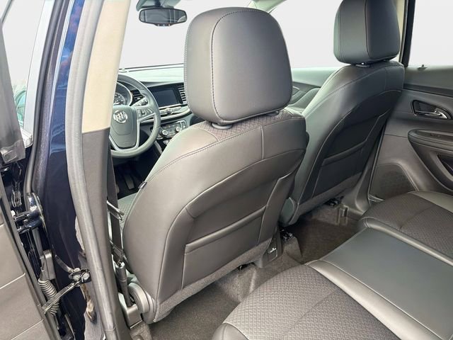 Used 2022 Buick Encore Preferred w/ Safety Package image 13