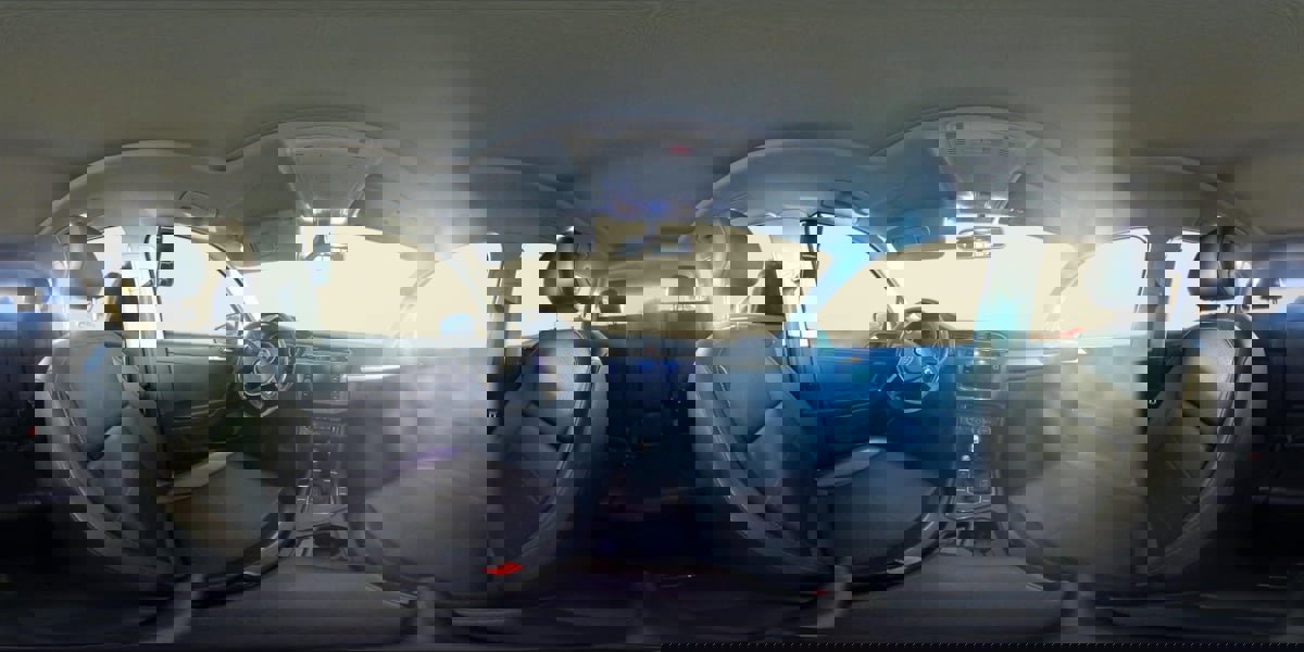 Used 2018 Volkswagen Tiguan SE w/ Panoramic Sunroof Package FWD image 36