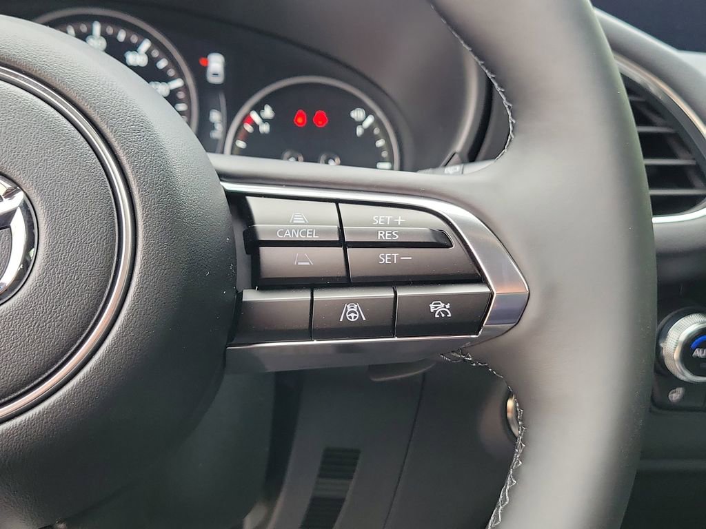 New 2026 MAZDA MAZDA3 Hatchback w/Premium Plus Pkg image 24