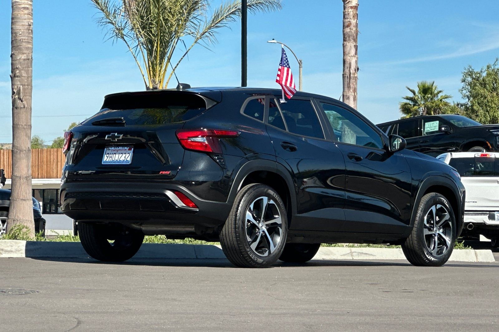 Certified 2024 Chevrolet Trax RS w/ Driver Confidence Package image 4