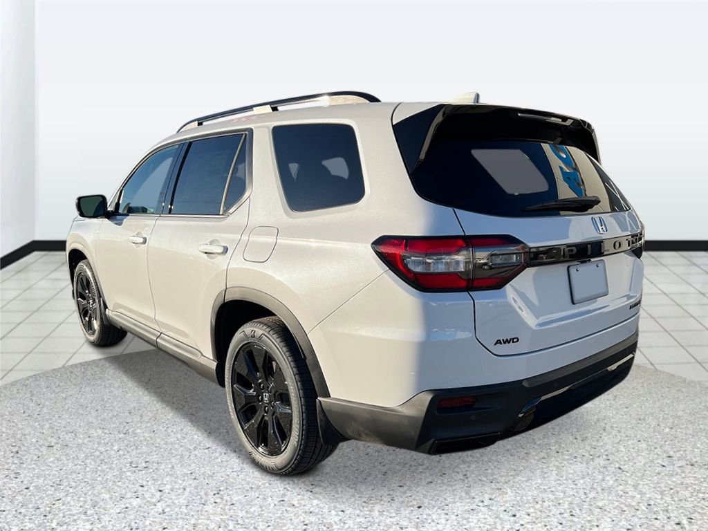 New 2026 Honda Pilot Black Edition image 5