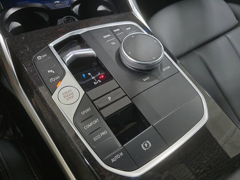 Certified 2024 BMW 330i Sedan w/ Convenience Package image 20