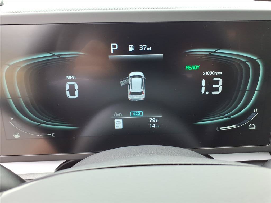 New 2026 Kia Niro LX FWD image 18
