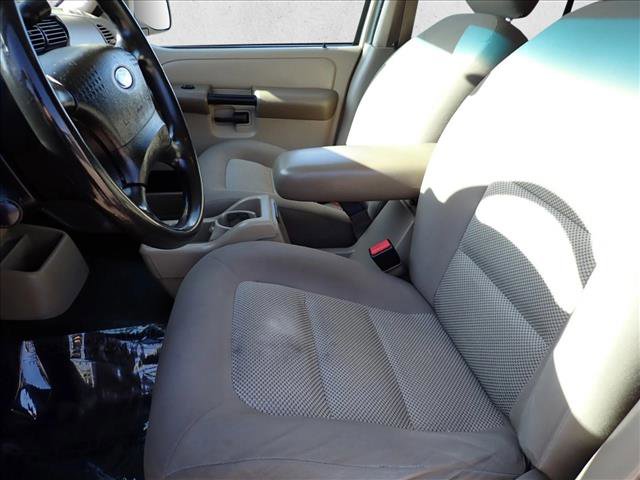 Used 2005 Ford Explorer Sport Trac XLS image 10
