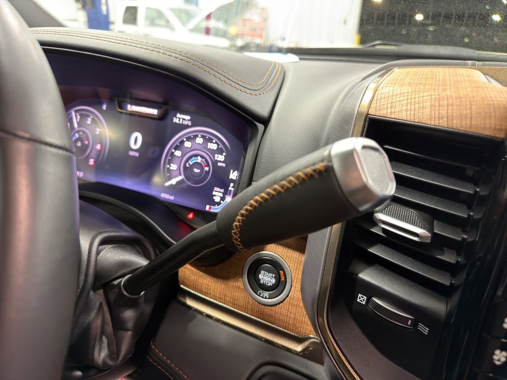 Used 2024 RAM 3500 Limited w/ Safety Group image 27