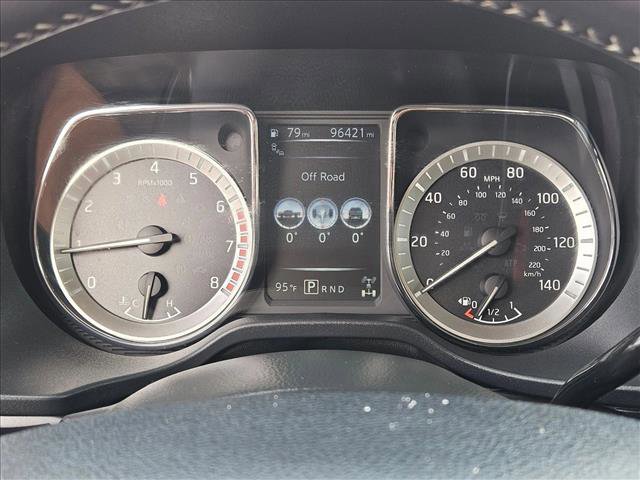 Used 2017 Nissan Titan PRO-4X AWD/4WD image 14