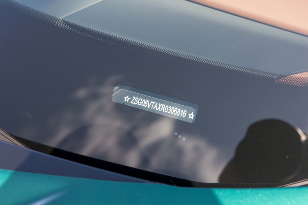 Certified 2024 Ferrari Purosangue image 8