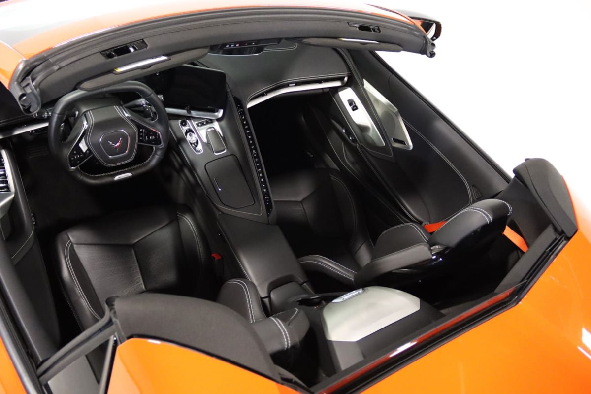 Used 2025 Chevrolet Corvette Z06 RWD image 41