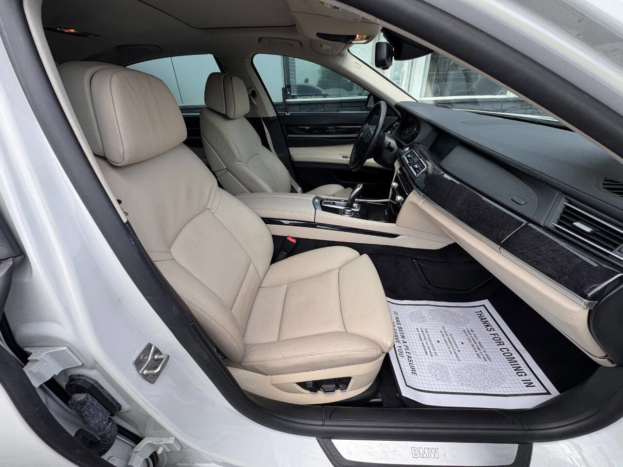 Used 2011 BMW 740i RWD image 14
