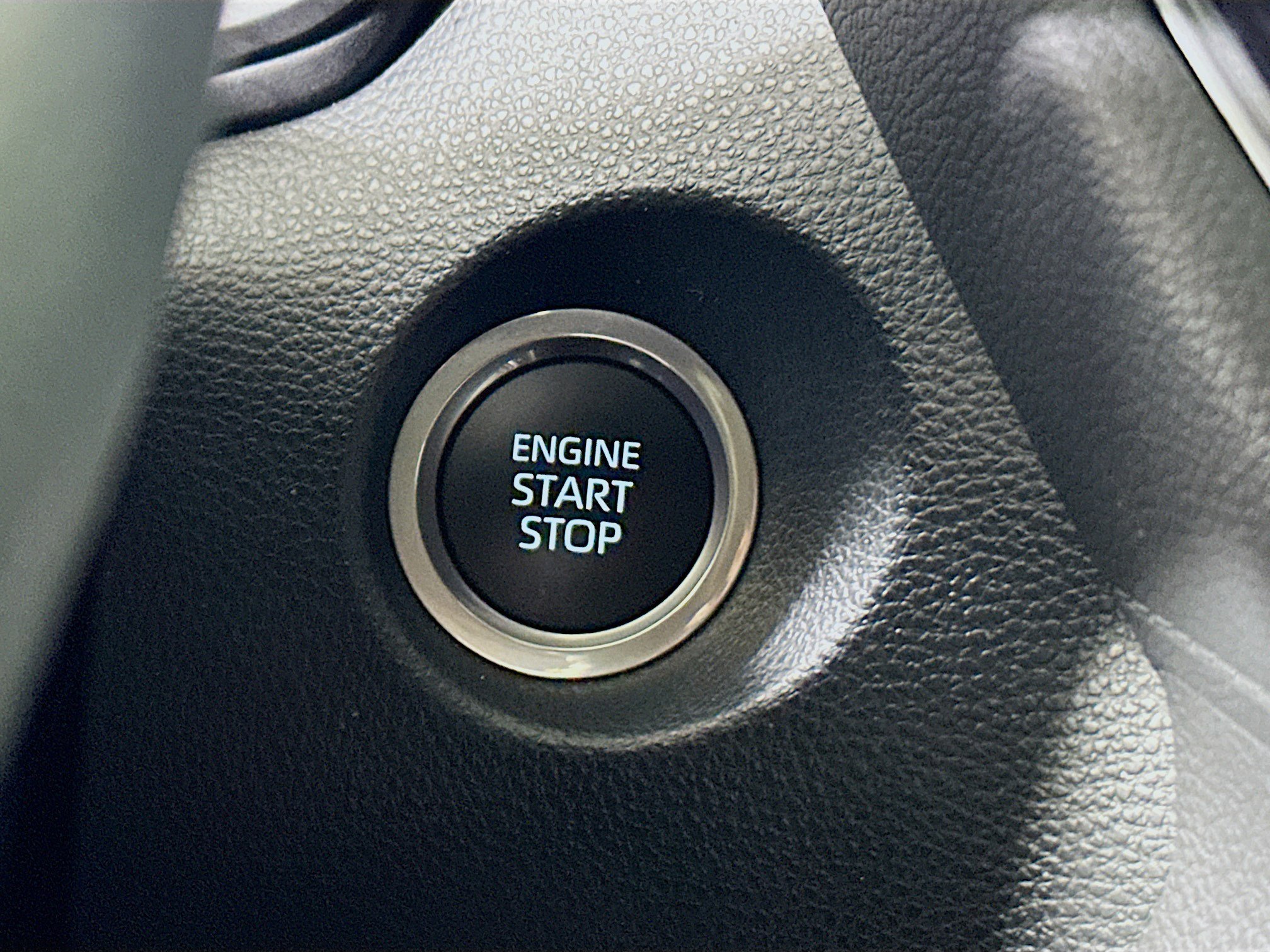 Used 2023 Toyota Corolla Cross LE w/ Moonroof Package image 20