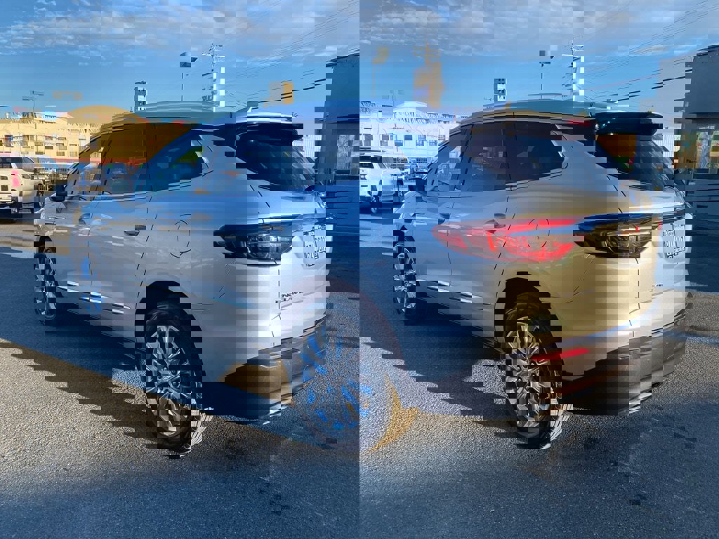 Used 2021 Buick Enclave Premium w/ Sun and Sites Package image 12