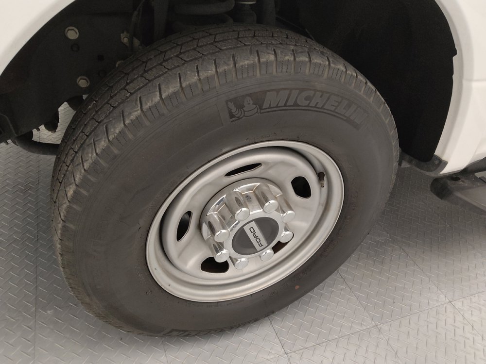 Used 2021 Ford F250 XL w/ Power Equipment Group RWD image 31