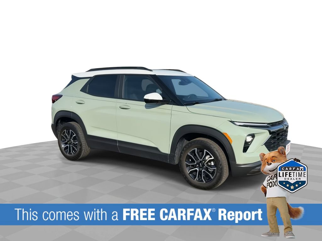 Used 2024 Chevrolet TrailBlazer ACTIV w/ Convenience Package image 2