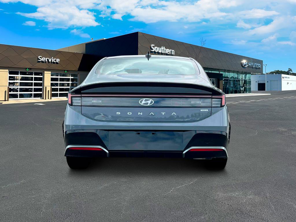 New 2025 Hyundai Sonata SEL image 7