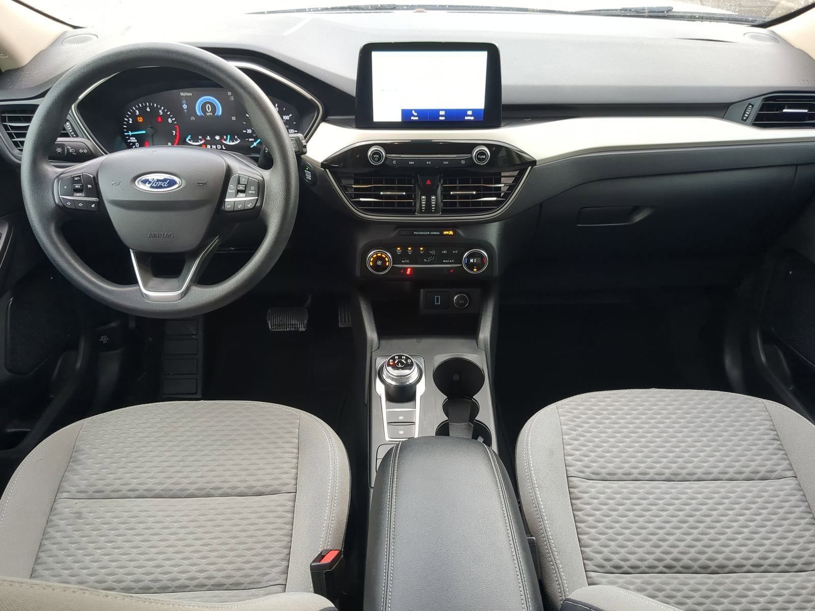 Used 2020 Ford Escape SE image 17