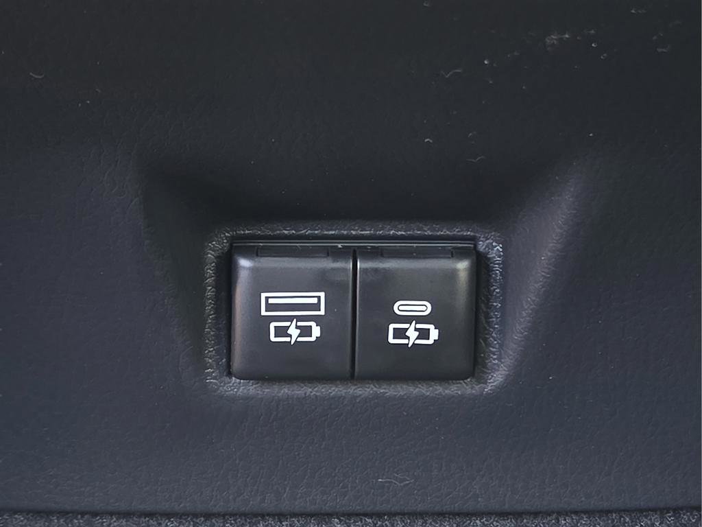 New 2026 Toyota Camry SE FWD image 15