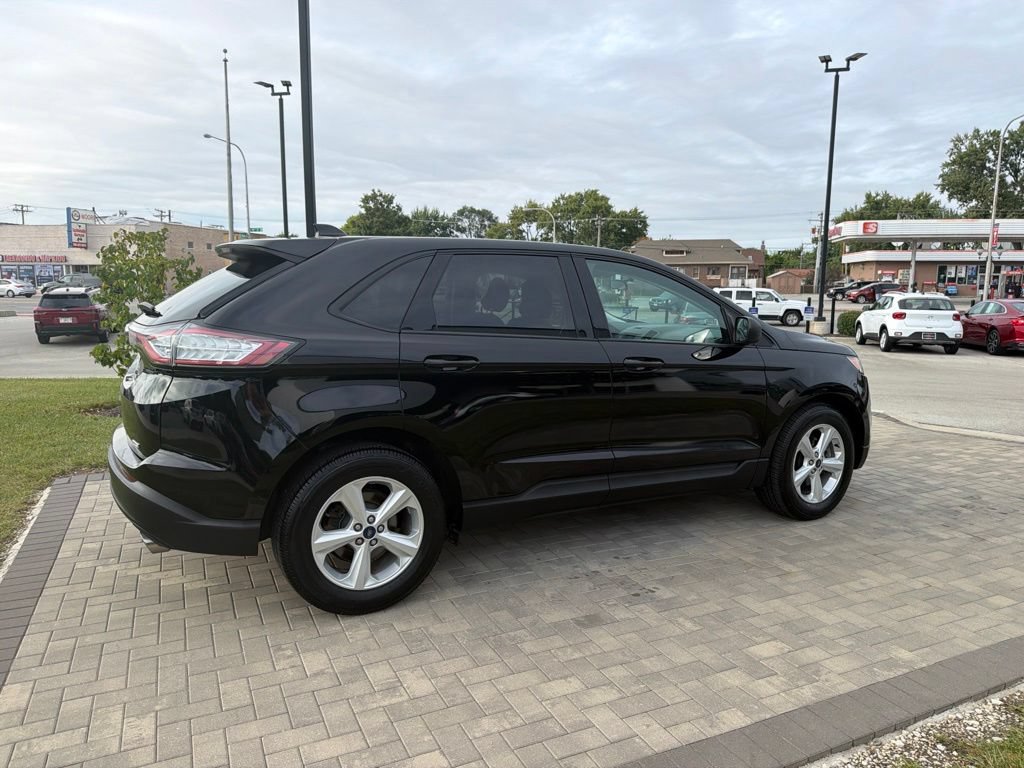 Used 2018 Ford Edge SE FWD image 8