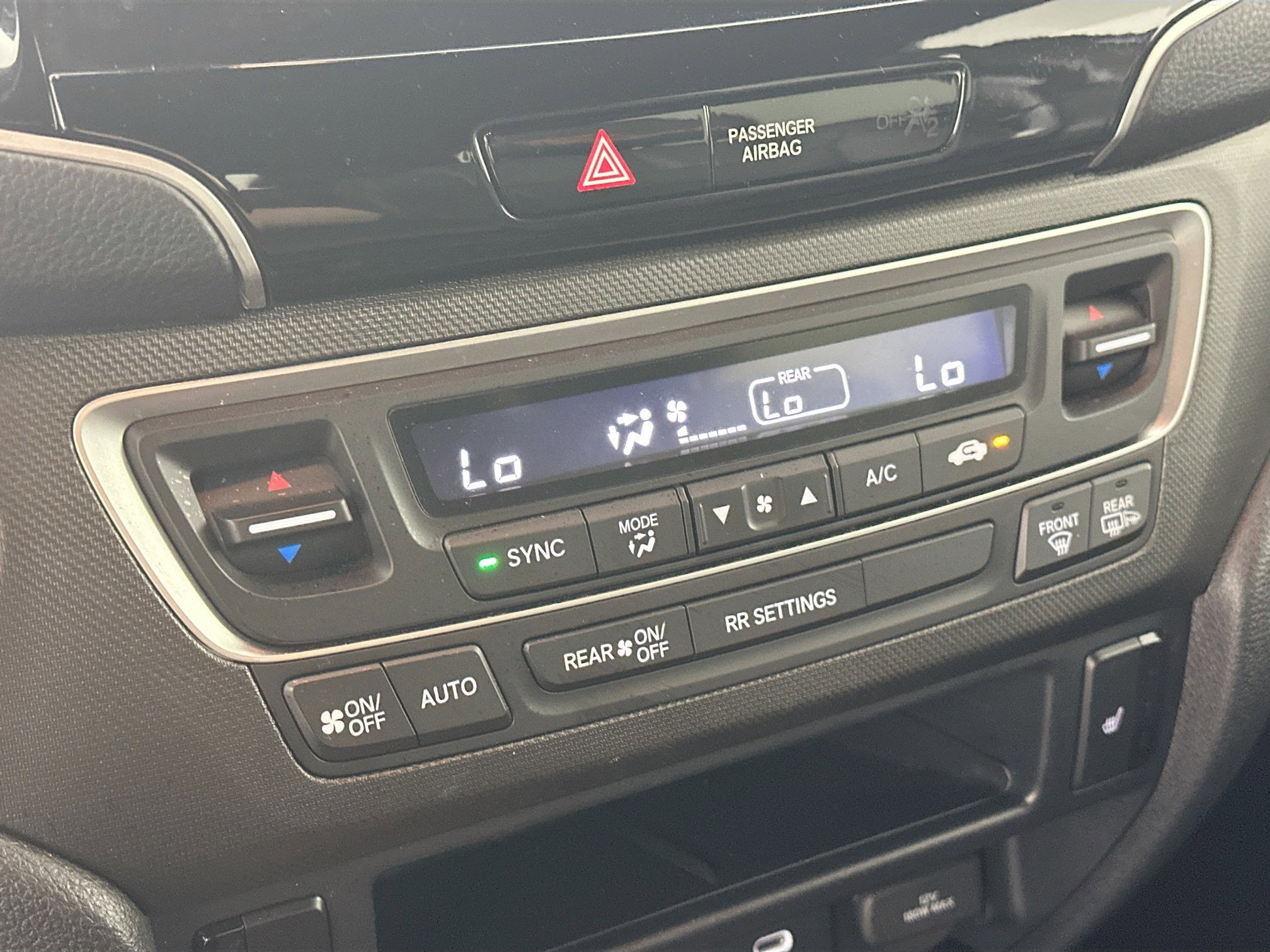 Used 2025 Honda Passport TrailSport image 21