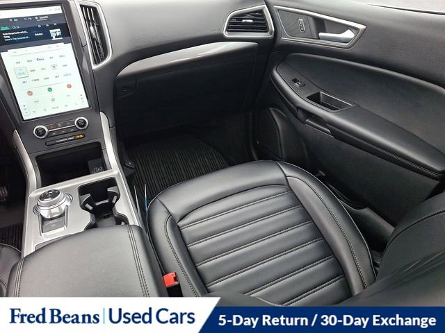Certified 2024 Ford Edge SEL w/ Convenience Package image 16