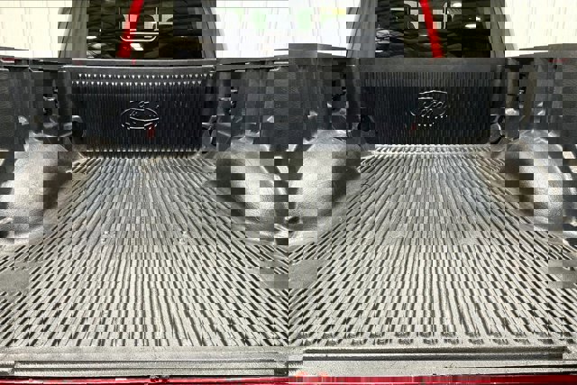 Used 2018 Ford F250 Lariat w/ Lariat Ultimate Package image 35